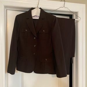 Linen and rayon Tahari suit.